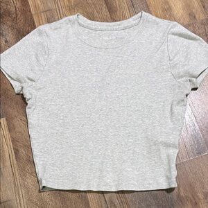 Hollister Light Gray Women's Crop Top